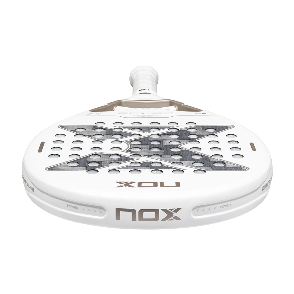 NOX AT10 Genius 12K Xtrem Lite Agustín Tapia 2027, hall / valge, vaade nurga alt